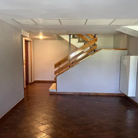 San Bernardo De Lujo Con Ascensor, Wifi Y Vistas A Collarada 하카