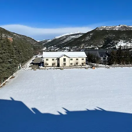 Lägenhet San Bernardo De Lujo Con Ascensor, Wifi Y Vistas A Collarada *