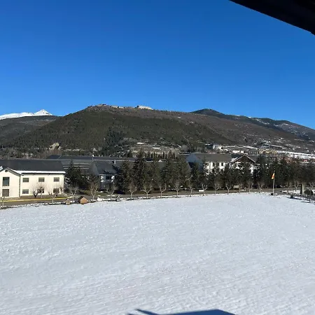 San Bernardo De Lujo Con Ascensor, Wifi Y Vistas A Collarada