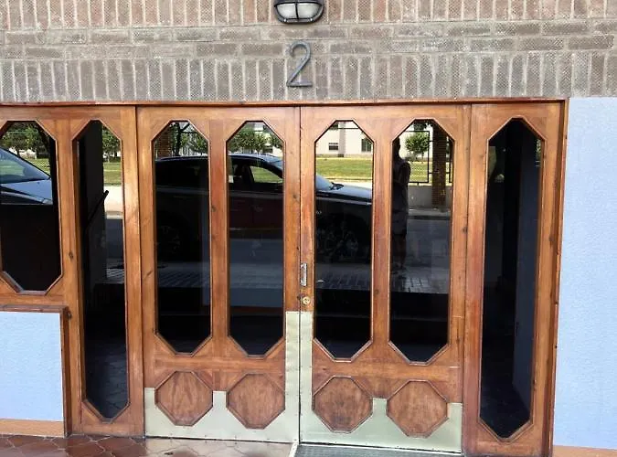 San Bernardo De Lujo Con Ascensor, Wifi Y Vistas A Collarada *