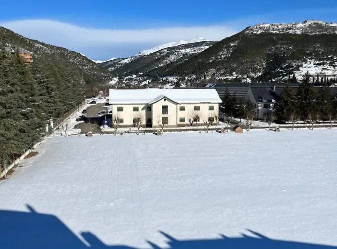 Apartamento San Bernardo De Lujo Con Ascensor, Wifi Y Vistas A Collarada *